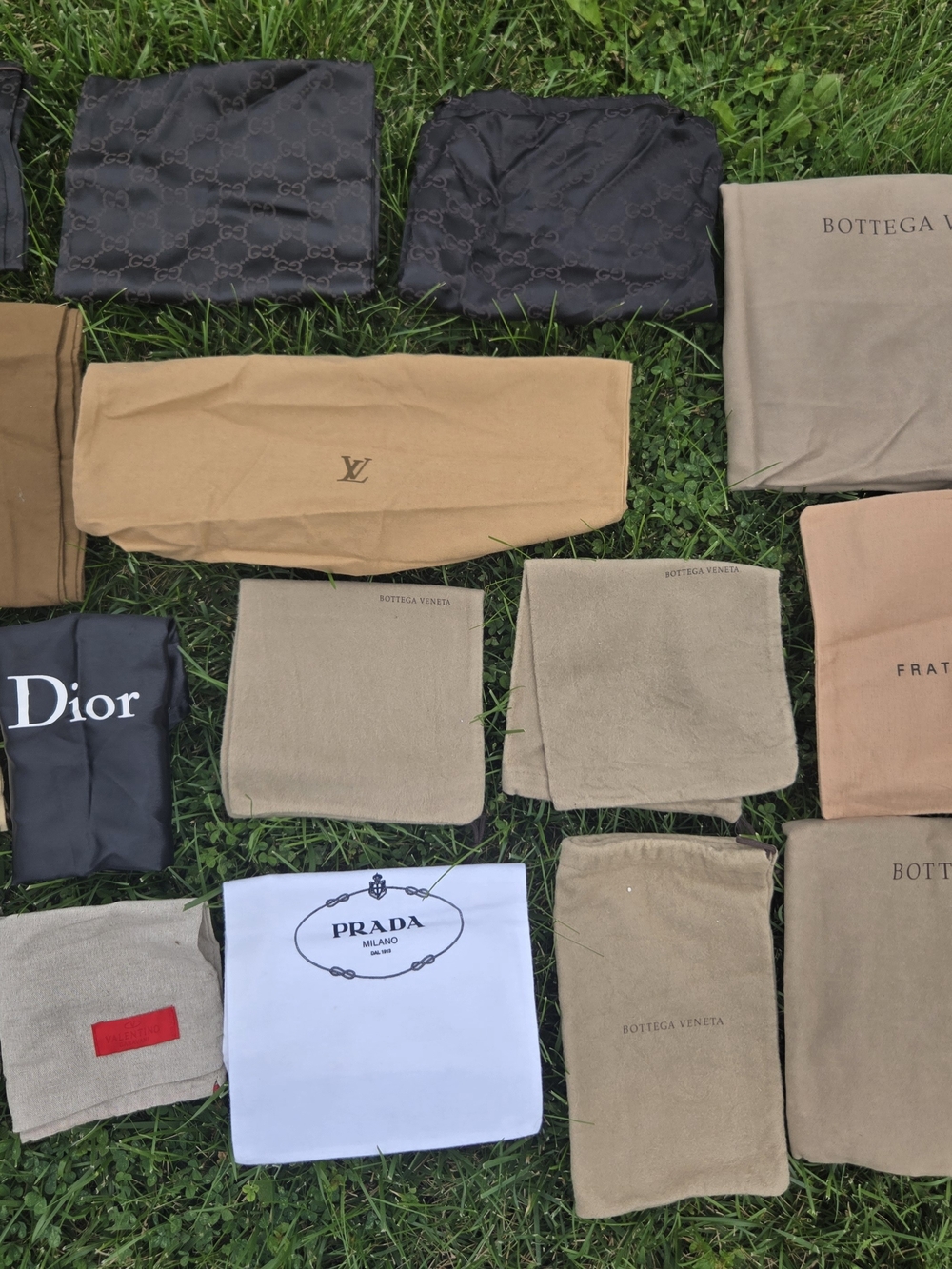 Authentic Prada/GUCCI/Valentino Mixed Bag 17 Piece Accessories Cotton